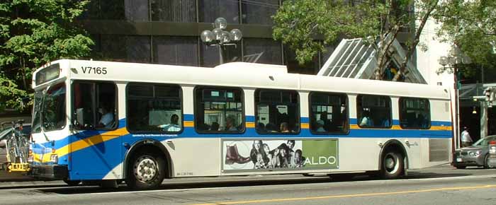 Coast Mountain Bus New Flyer D40LF V7165